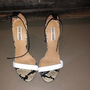 Sexy Steve Madden Snake Heels